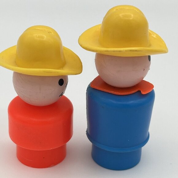 Vintage Fisher Price Little People Farmer & Son Yellow Hat Farm Figure USA - Picture 4 of 7